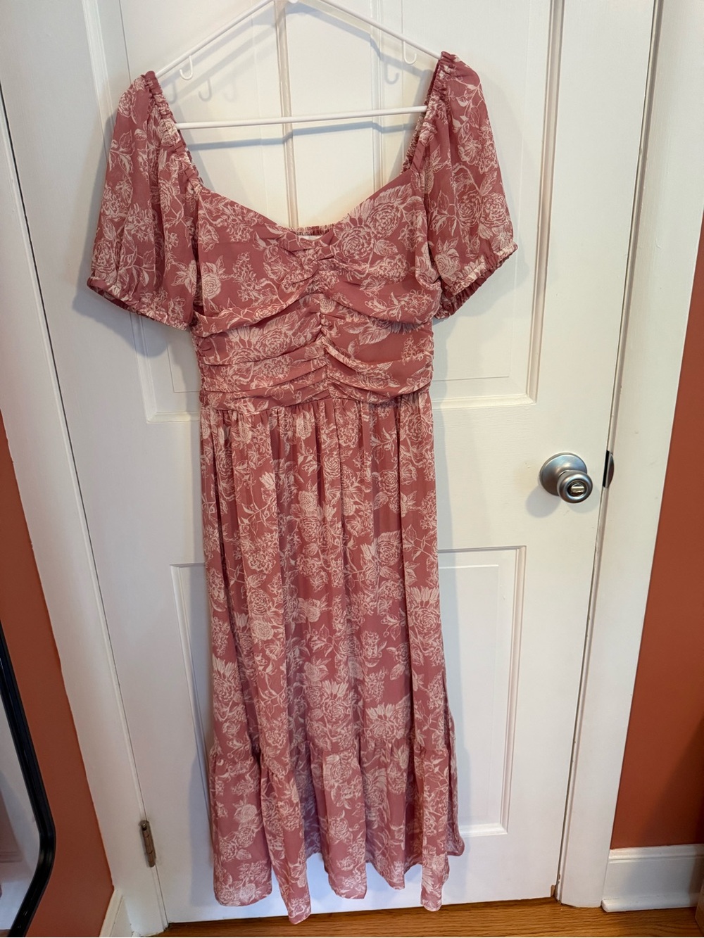 Luxology Dusty Rose Floral Midi Dress